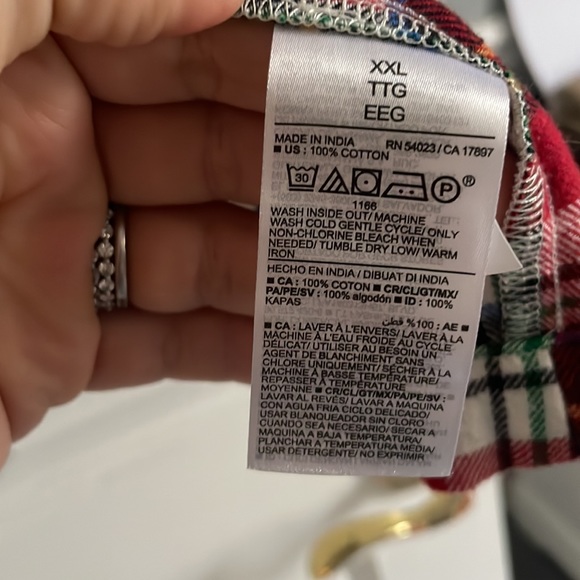 Men’s Tartan Christmas Pajamas - Picture 3 of 7